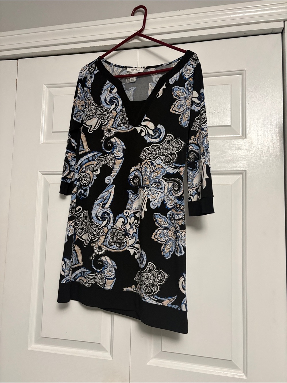 Black Paisley-Print V-Neck Tunic with Blue & Cream Accents